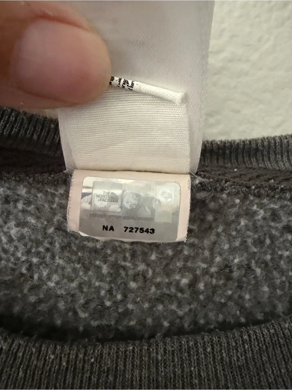 The North Face 1968 Crewneck Sweatshirt Men’s Medium Gray Yellow Logo Fleece